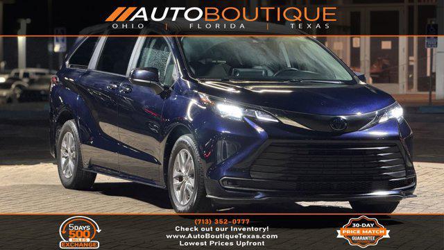 used 2023 Toyota Sienna car, priced at $31,900