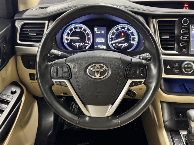 used 2017 Toyota Highlander car, priced at $21,900