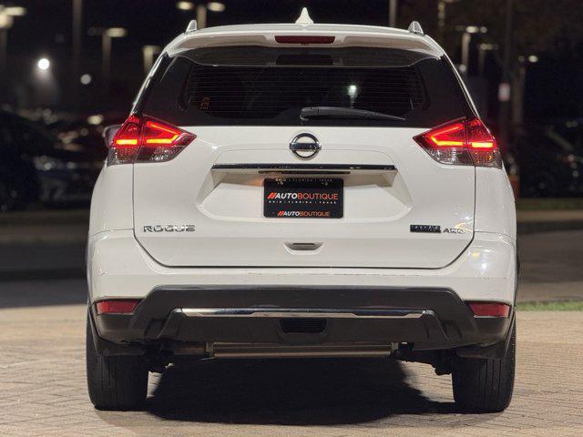 used 2019 Nissan Rogue car, priced at $12,900