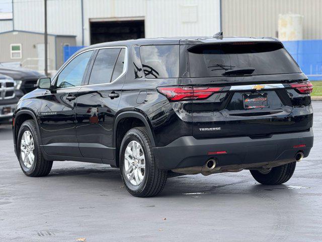 used 2022 Chevrolet Traverse car, priced at $20,500