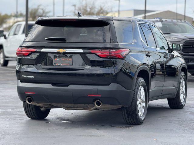 used 2022 Chevrolet Traverse car, priced at $20,500