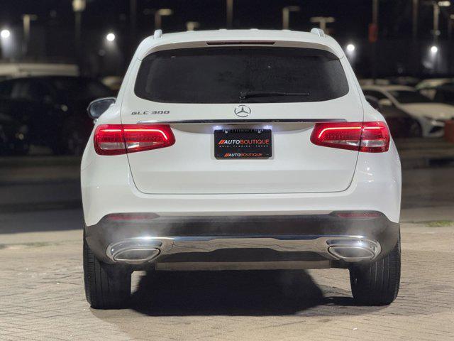 used 2019 Mercedes-Benz GLC 300 car, priced at $18,810