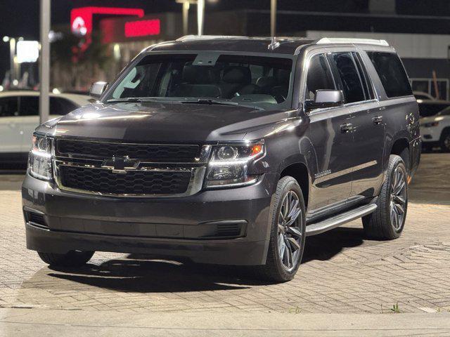 used 2016 Chevrolet Suburban car, priced at $20,000