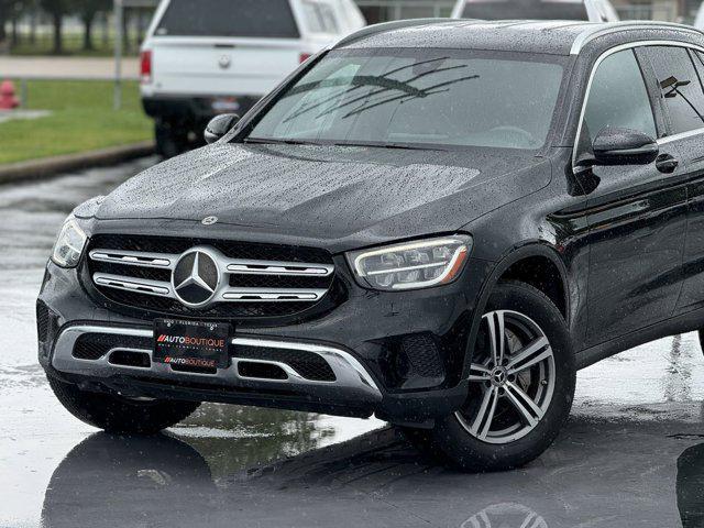 used 2020 Mercedes-Benz GLC 300 car, priced at $18,500