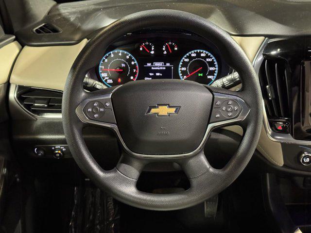 used 2022 Chevrolet Traverse car, priced at $21,900