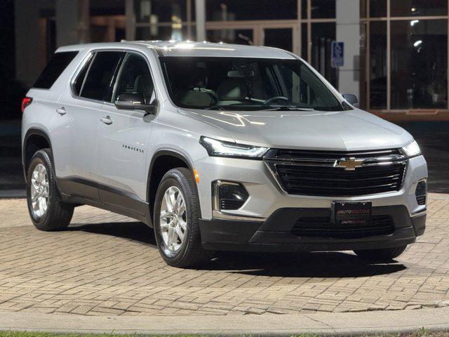 used 2022 Chevrolet Traverse car, priced at $21,900