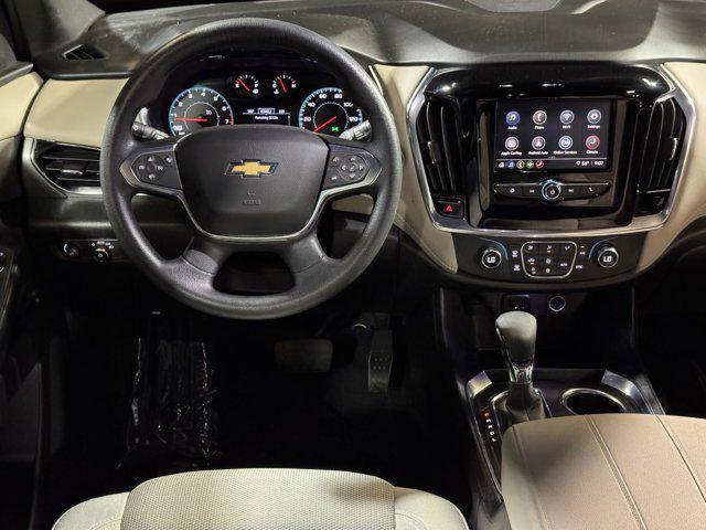 used 2022 Chevrolet Traverse car, priced at $21,900