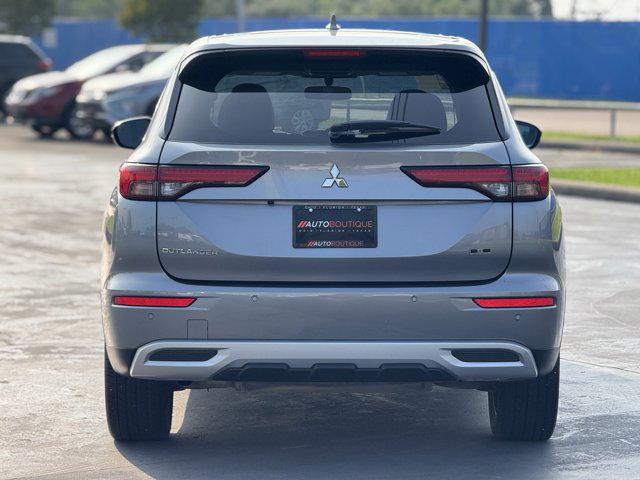 used 2023 Mitsubishi Outlander car, priced at $22,300