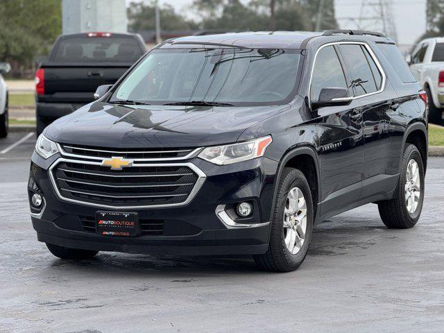 used 2020 Chevrolet Traverse car, priced at $17,000