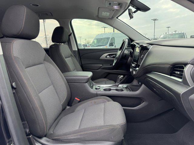 used 2020 Chevrolet Traverse car, priced at $17,000