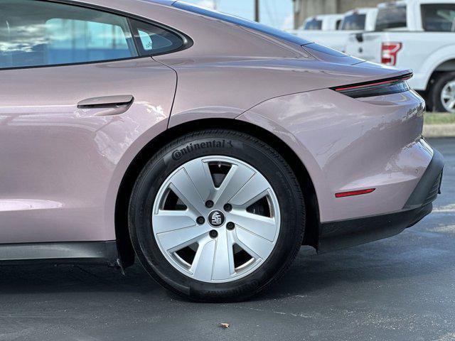 used 2021 Porsche Taycan car