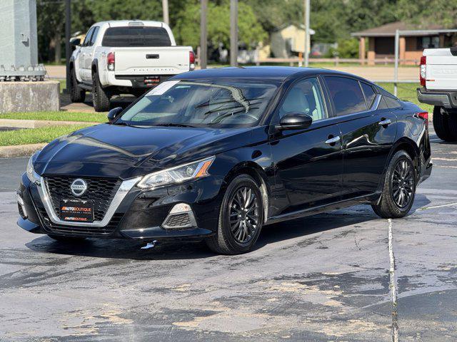 used 2020 Nissan Altima car, priced at $13,900