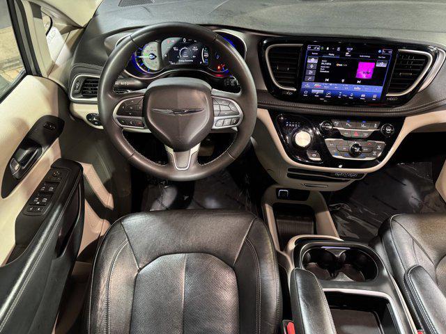 used 2022 Chrysler Pacifica Hybrid car, priced at $19,500