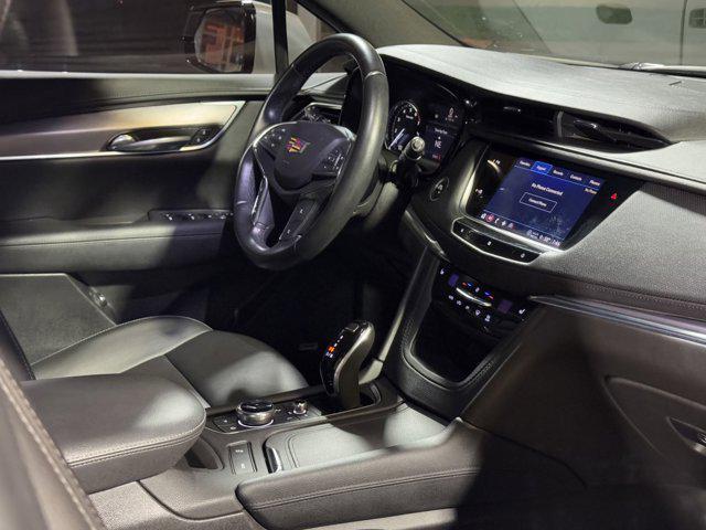 used 2021 Cadillac XT5 car, priced at $22,000