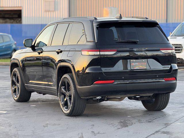 used 2023 Jeep Grand Cherokee car, priced at $27,500