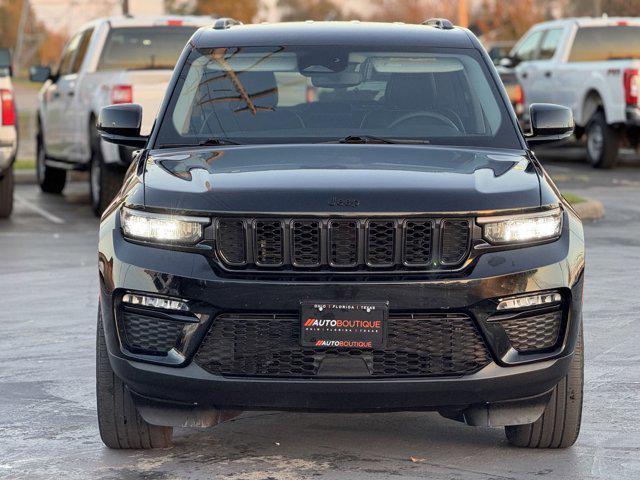 used 2023 Jeep Grand Cherokee car, priced at $27,500