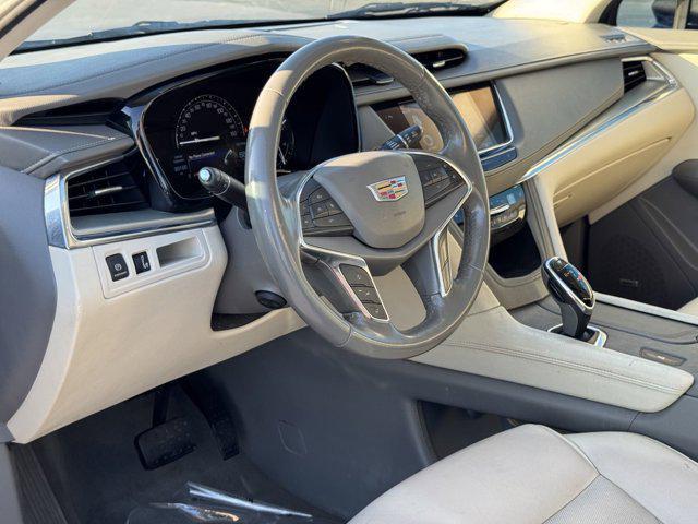 used 2018 Cadillac XT5 car, priced at $15,200