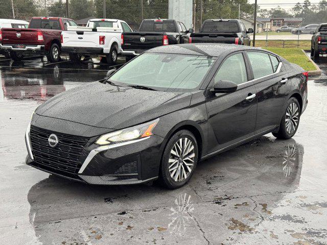 used 2023 Nissan Altima car, priced at $17,000