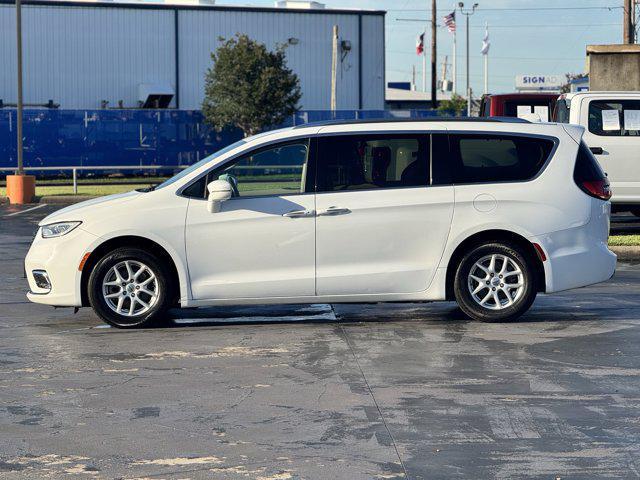 used 2021 Chrysler Pacifica car, priced at $18,600