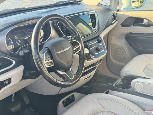 used 2021 Chrysler Pacifica car, priced at $18,600
