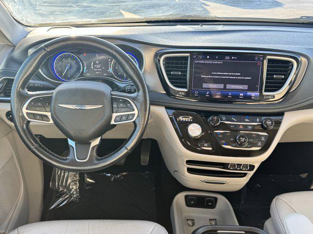 used 2021 Chrysler Pacifica car, priced at $18,600