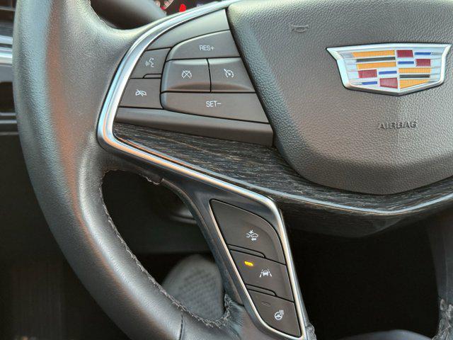 used 2024 Cadillac XT5 car, priced at $27,000