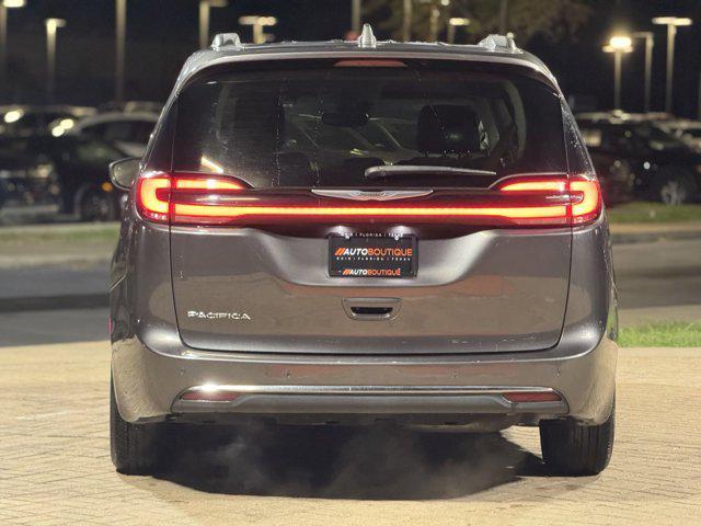 used 2022 Chrysler Pacifica car, priced at $18,900