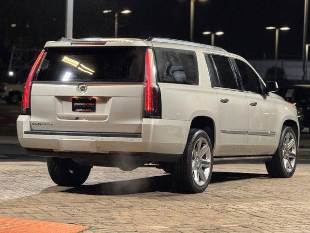 used 2015 Cadillac Escalade ESV car, priced at $23,500