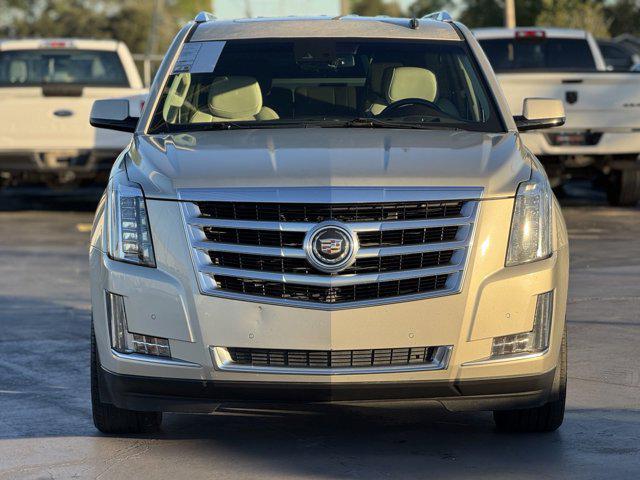 used 2015 Cadillac Escalade ESV car, priced at $22,700