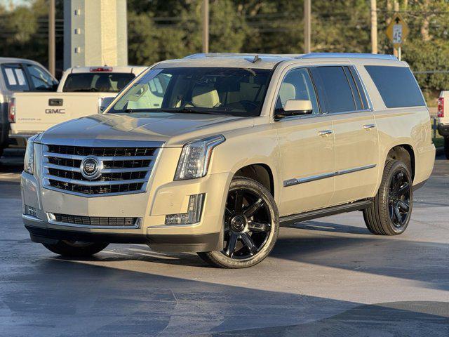 used 2015 Cadillac Escalade ESV car, priced at $22,700