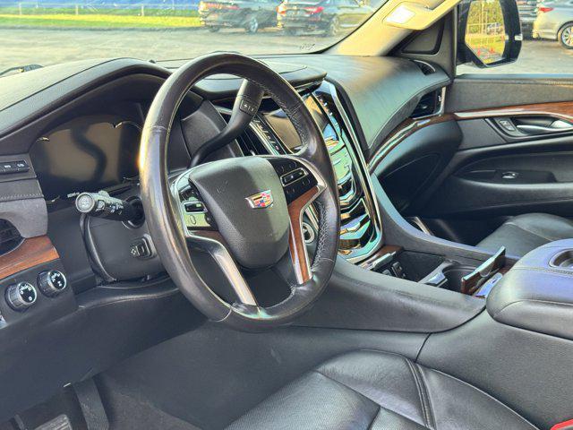 used 2020 Cadillac Escalade ESV car, priced at $34,000