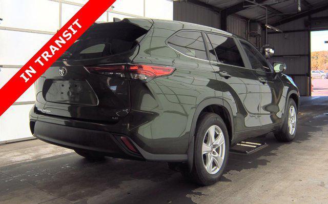 used 2023 Toyota Highlander car, priced at $24,900