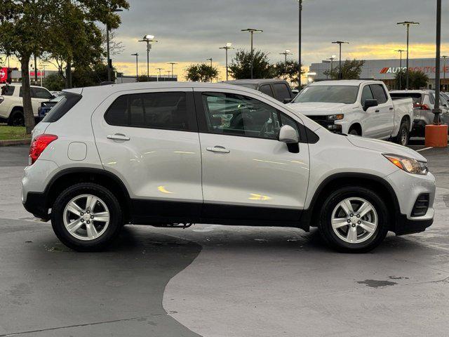 used 2022 Chevrolet Trax car, priced at $14,900