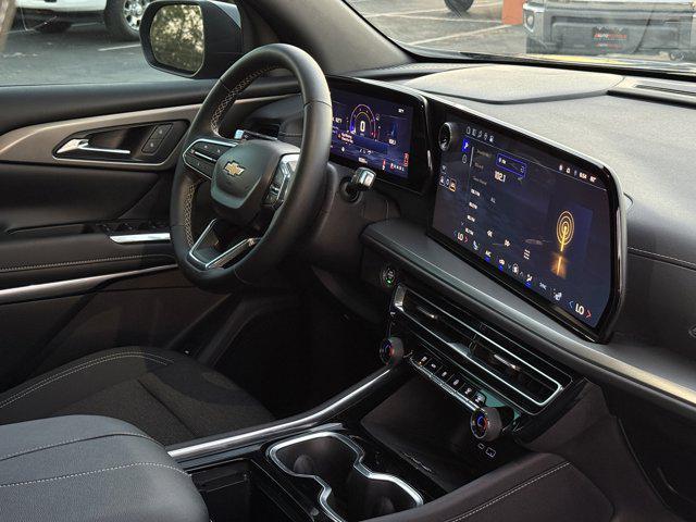 used 2024 Chevrolet Traverse car, priced at $34,500