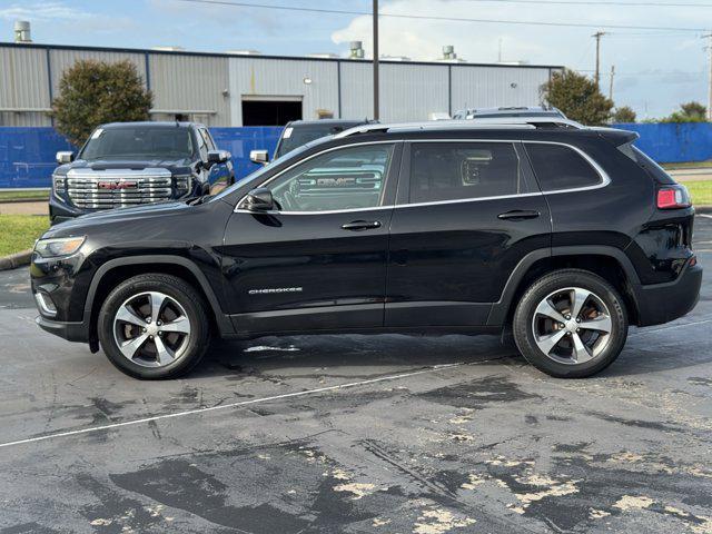used 2019 Jeep Cherokee car, priced at $13,500