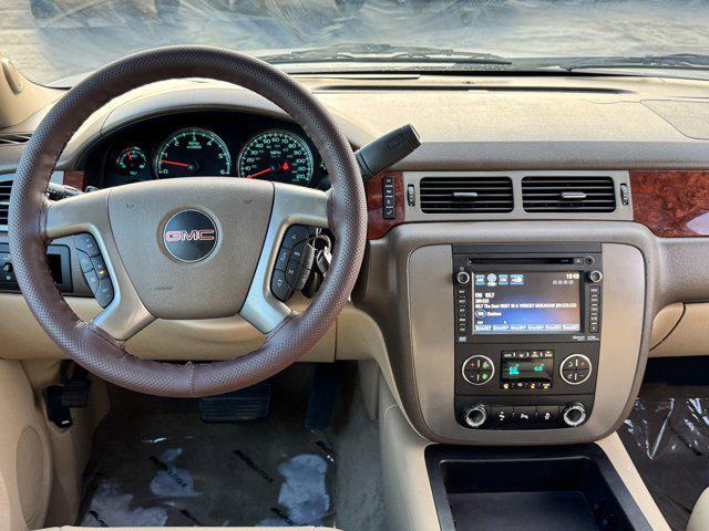 used 2013 GMC Yukon car, priced at $11,000