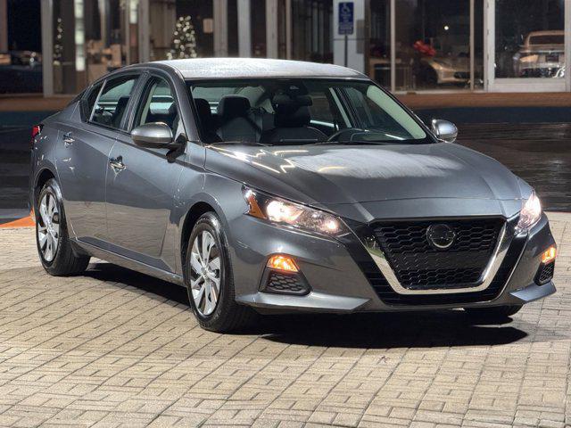 used 2022 Nissan Altima car, priced at $13,700