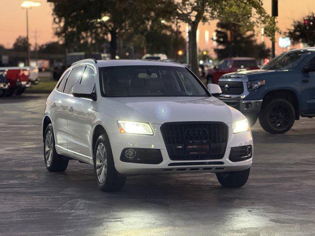 used 2015 Audi Q5 car, priced at $9,400