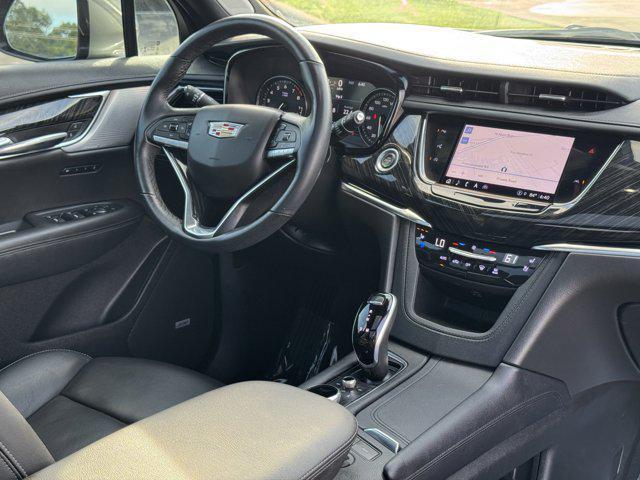 used 2022 Cadillac XT6 car, priced at $34,500