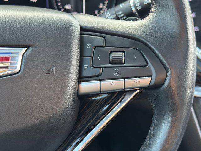 used 2022 Cadillac XT6 car, priced at $34,500