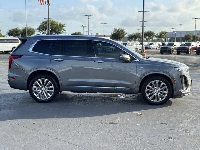 used 2022 Cadillac XT6 car, priced at $34,500