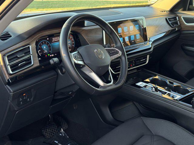 used 2024 Volkswagen Atlas car, priced at $25,900