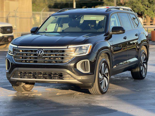 used 2024 Volkswagen Atlas car, priced at $25,900