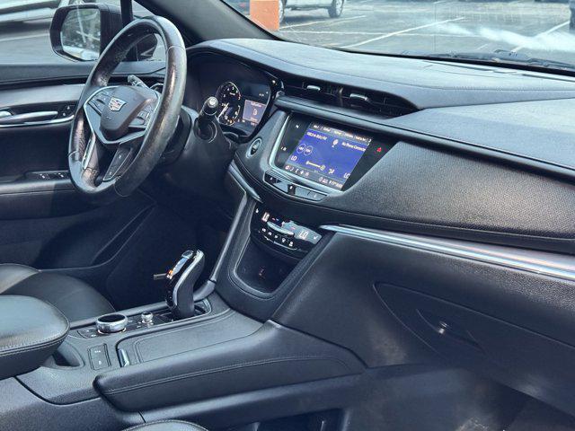 used 2020 Cadillac XT5 car, priced at $20,900