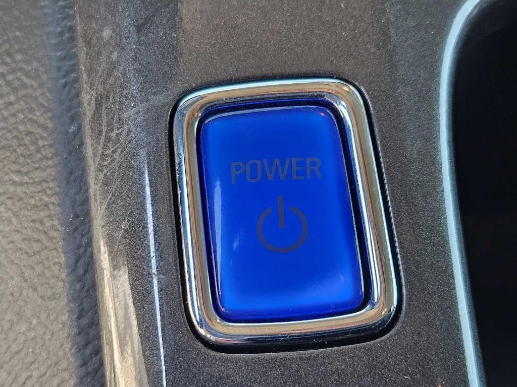 used 2014 Chevrolet Volt car, priced at $5,582