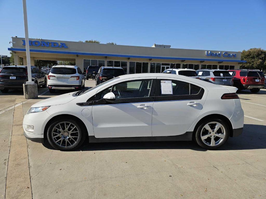 used 2014 Chevrolet Volt car, priced at $5,582