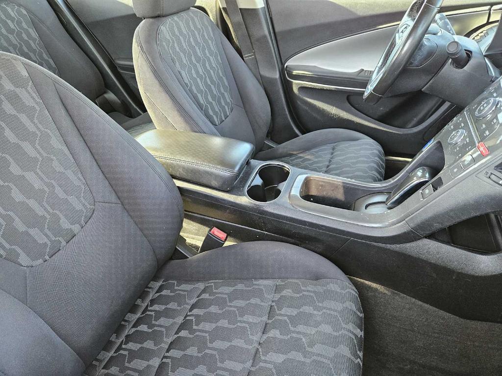 used 2014 Chevrolet Volt car, priced at $5,582