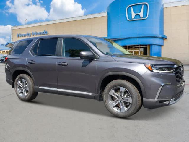 new 2025 Honda Pilot car, priced at $45,625