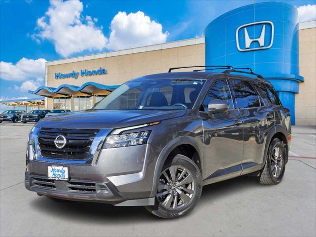 used 2022 Nissan Pathfinder car, priced at $24,224