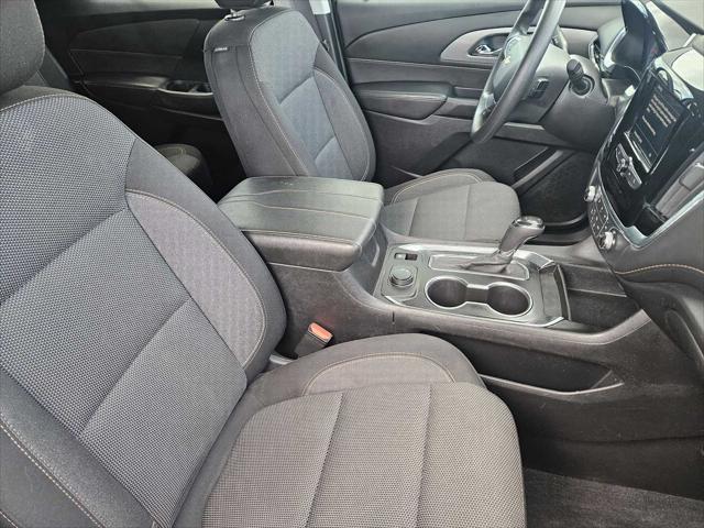 used 2020 Chevrolet Traverse car, priced at $16,488